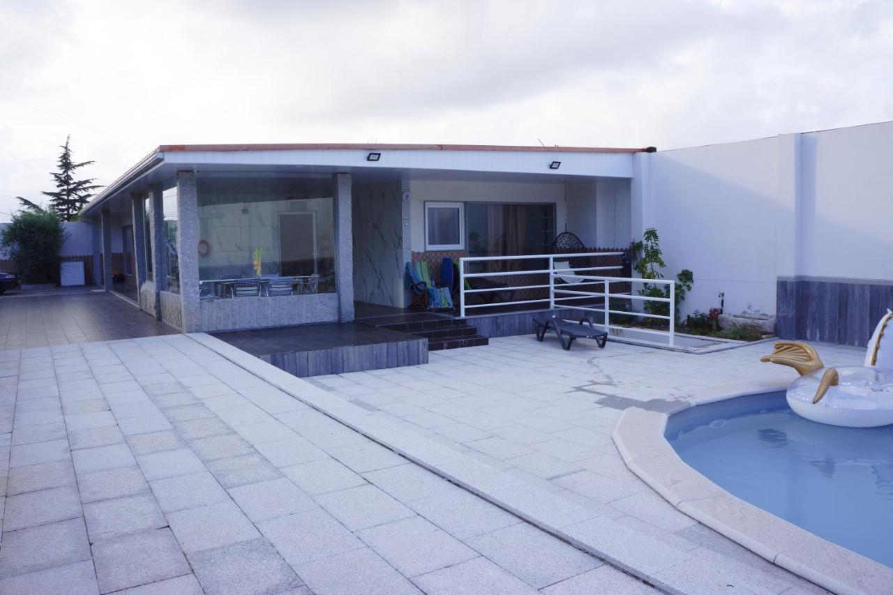 Casinha Das Bonecas - Casa Com Piscina Privada Aveiro Exterior foto