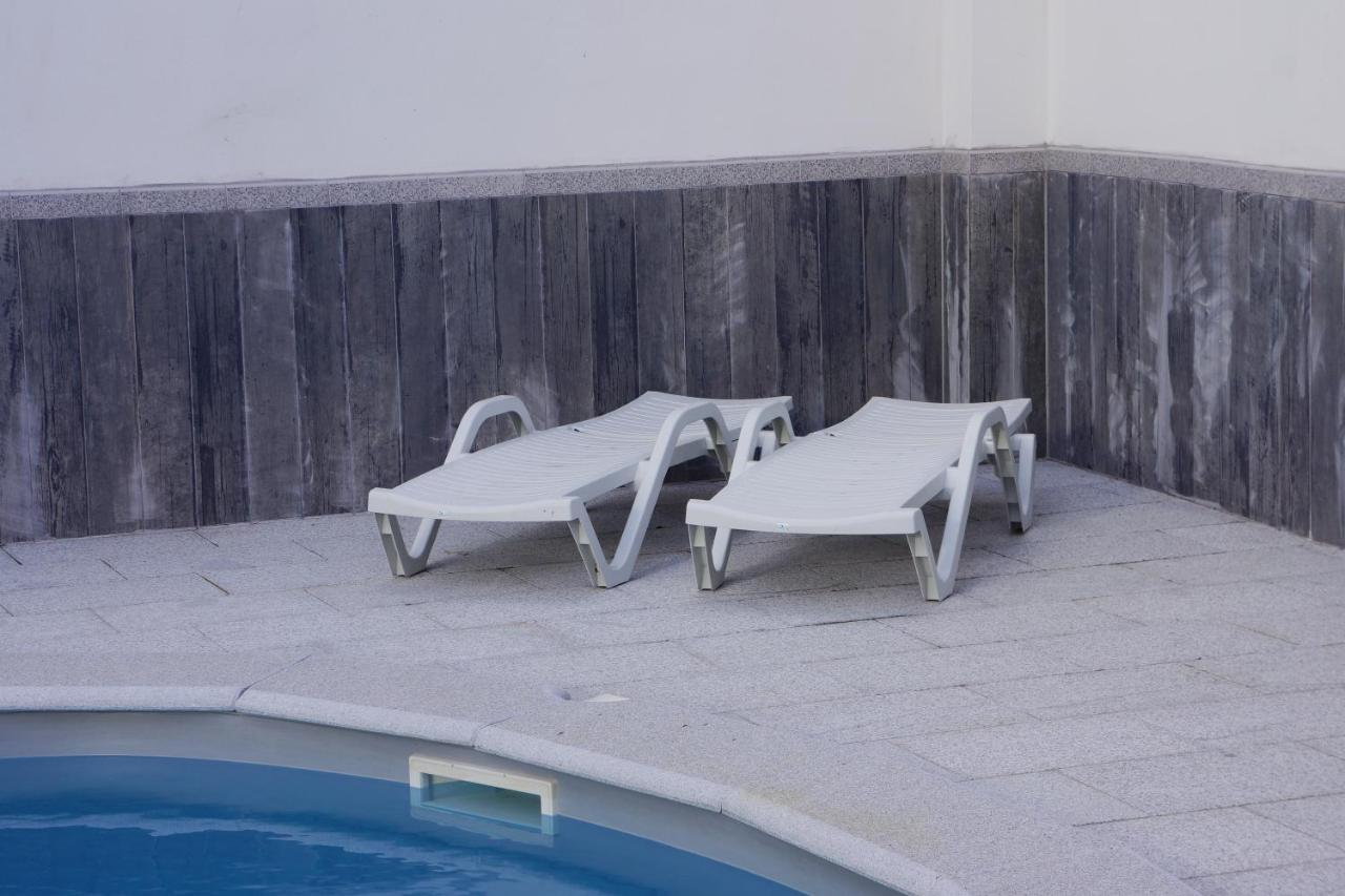 Casinha Das Bonecas - Casa Com Piscina Privada Aveiro Exterior foto