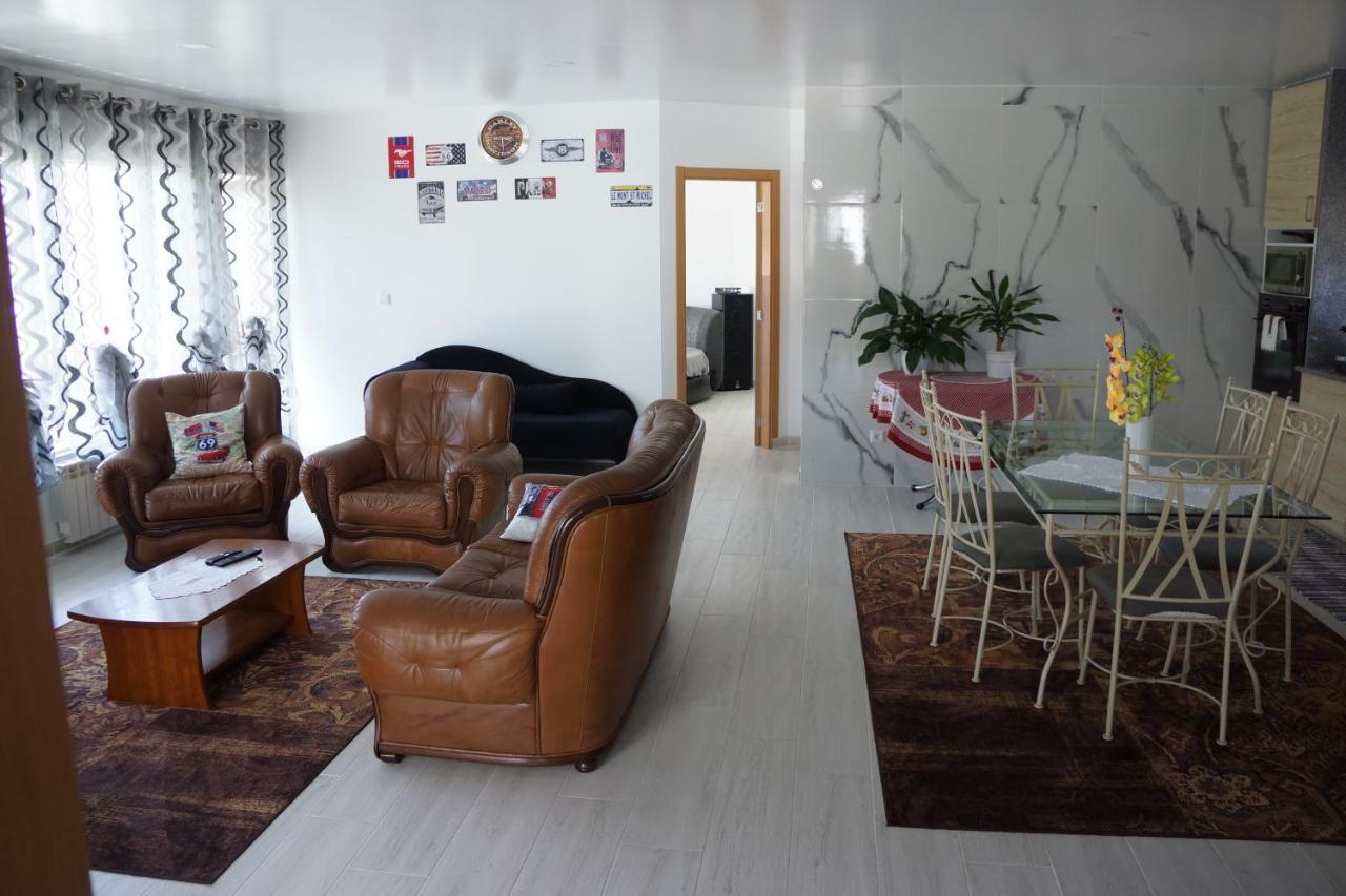 Casinha Das Bonecas - Casa Com Piscina Privada Aveiro Exterior foto