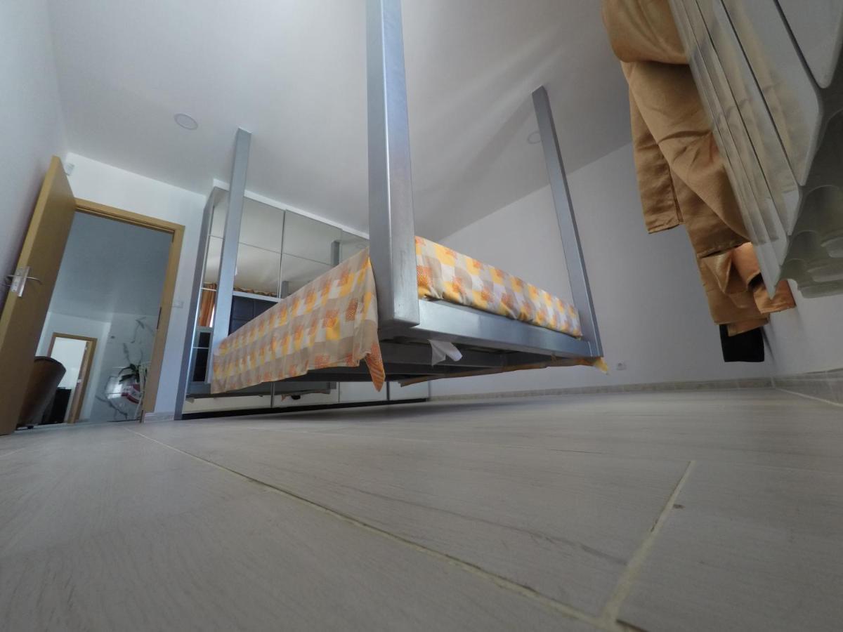 Casinha Das Bonecas - Casa Com Piscina Privada Aveiro Exterior foto