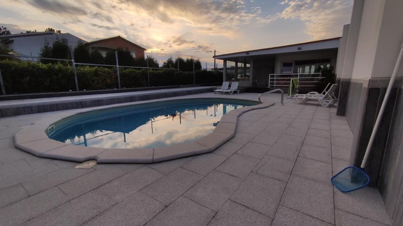 Casinha Das Bonecas - Casa Com Piscina Privada Aveiro Exterior foto